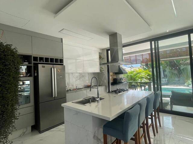 #323 - Casa para Venda em Itupeva - SP - 2