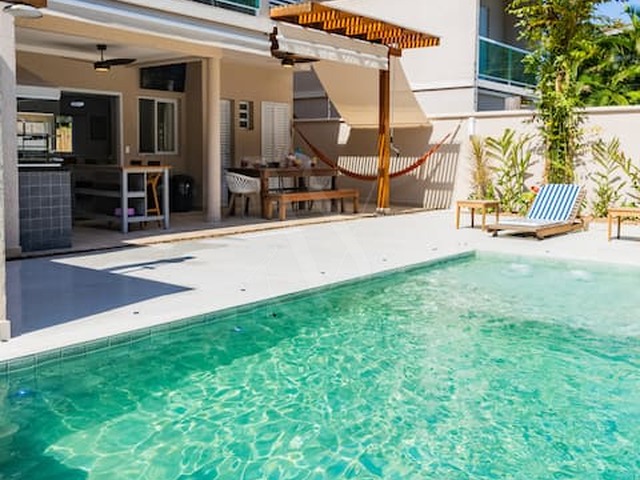 Casa de Praia para Venda em São Sebastião - 2