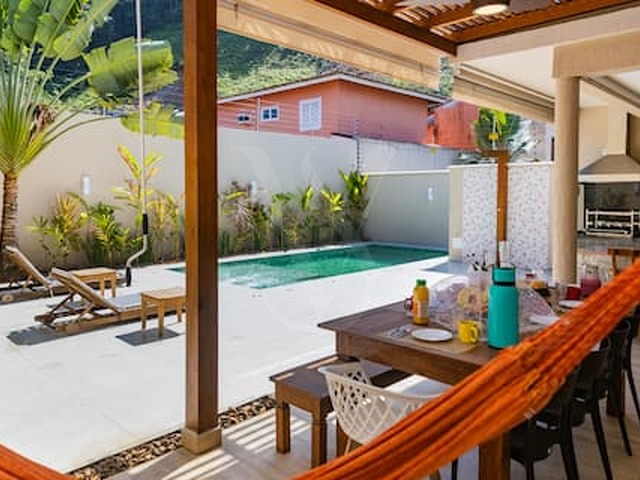 Casa de Praia para Venda em São Sebastião - 5